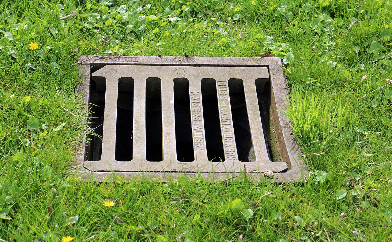 城市下水道设施革新与排水系统进步